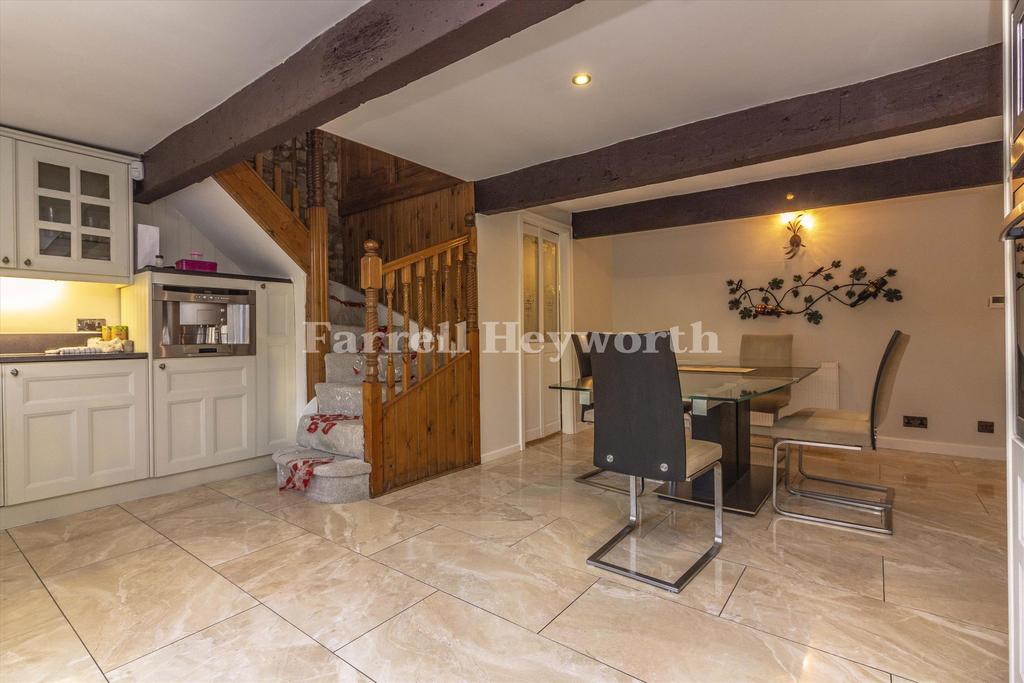 Kitchen b