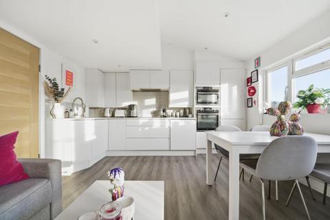 1 bedroom flat for sale, The Vale, W3