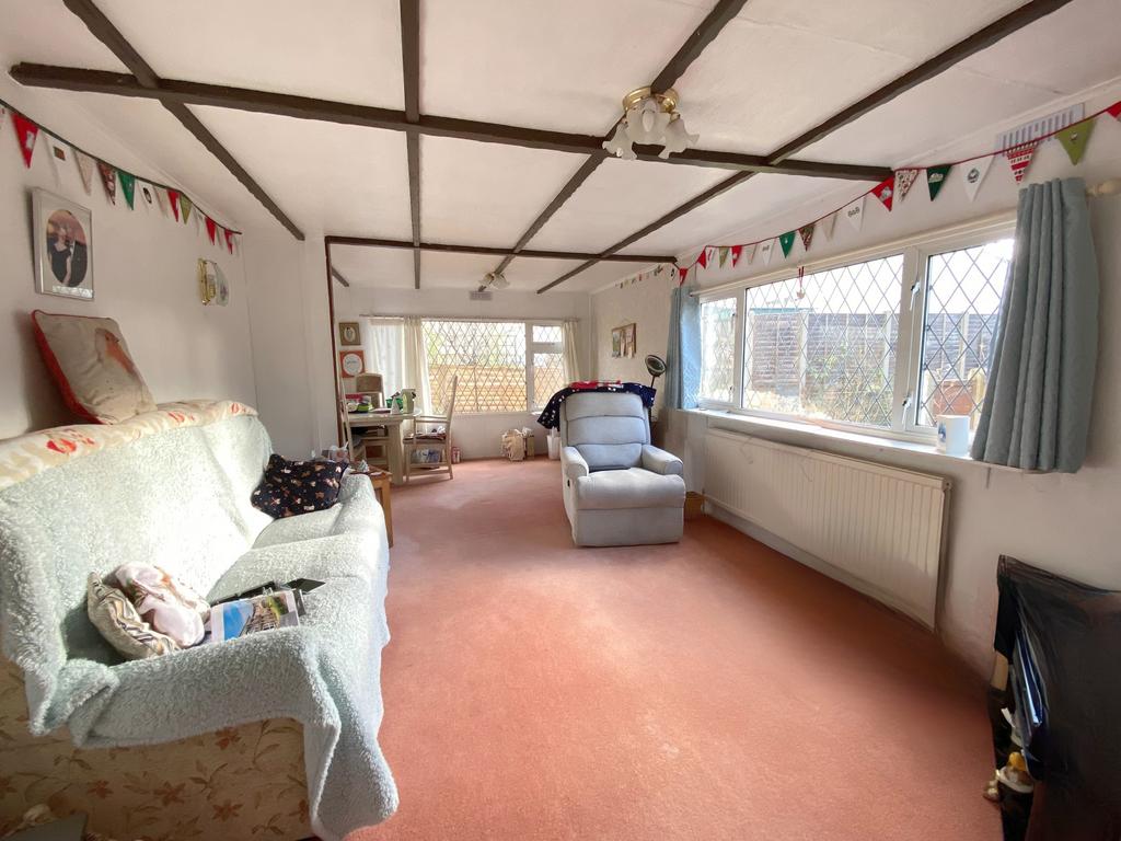Large Lounge