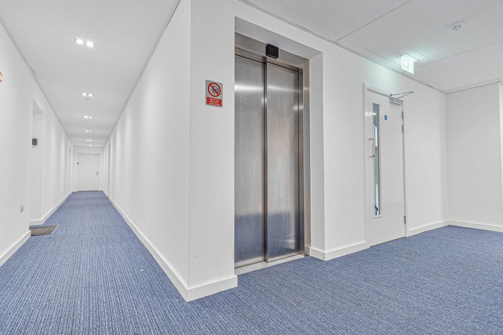 Communal Lift