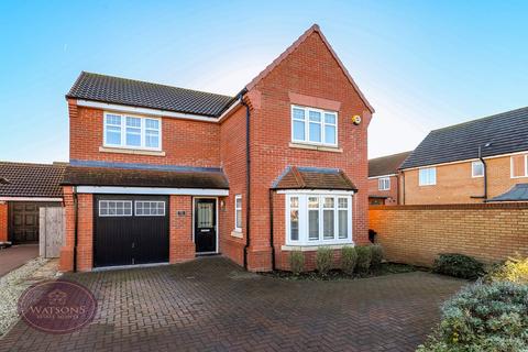 4 bedroom detached house for sale, Lovesey Avenue, Hucknall, Nottingham, NG15