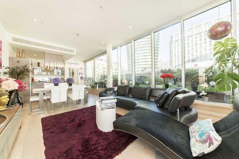 undefined, Baltimore Wharf, London E14
