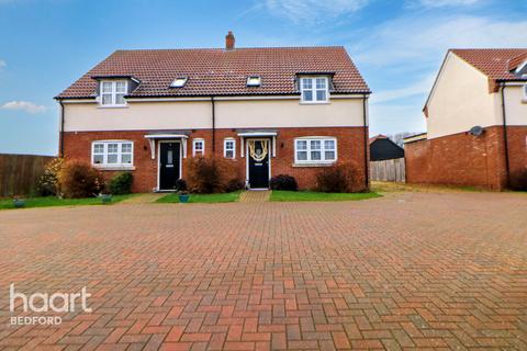 undefined, brooks farm Cottage, Bedford