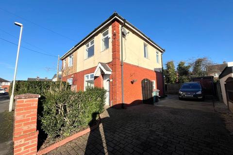 Fir Trees Avenue, Preston PR2