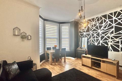 undefined, Marine Terrace, Kent CT20