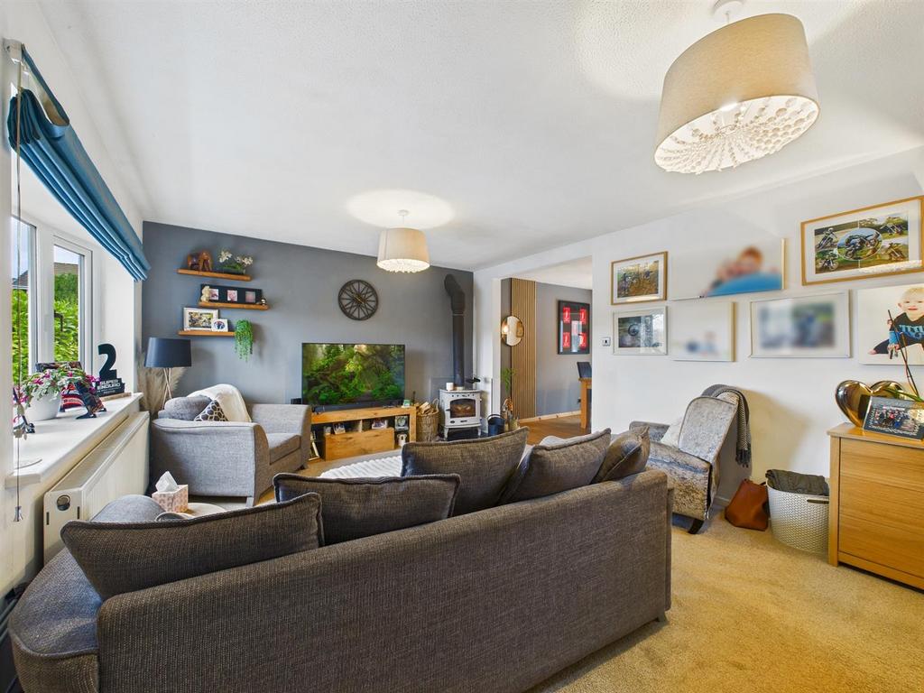 CAM03145 G0-PR0443-STILL009.jpg