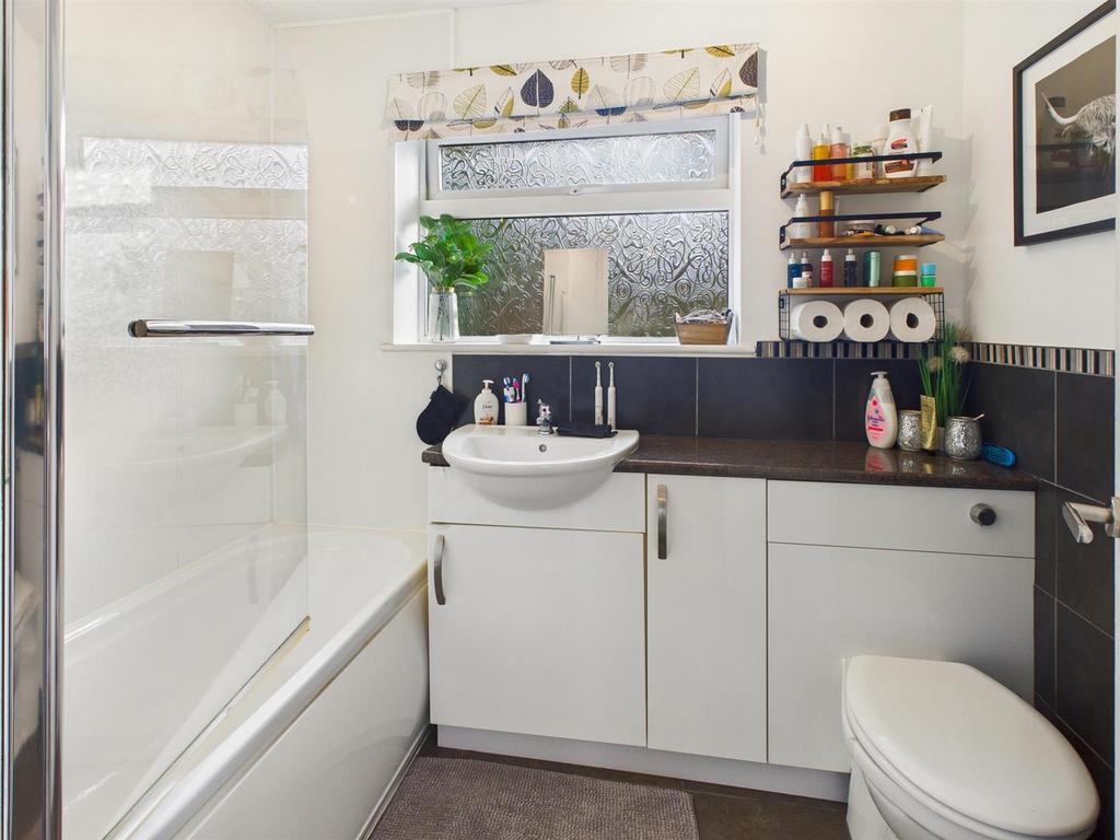 CAM03145 G0-PR0443-STILL017.jpg