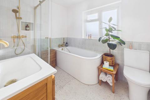 3 bedroom semi-detached house for sale, Heol Briwnant, Cardiff. CF14
