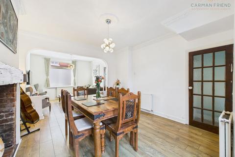 2 bedroom terraced house for sale, West Street, Hoole, CH2