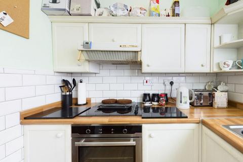 undefined, Flat 2, 119 Abington Avenue, Northampton, Northamptonshire, NN1 4QB