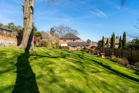 undefined, Handsome, Substantial Family Home in Norwich
