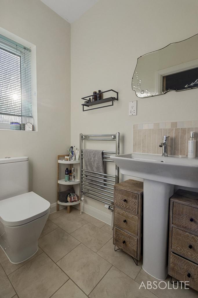 En suite shower room