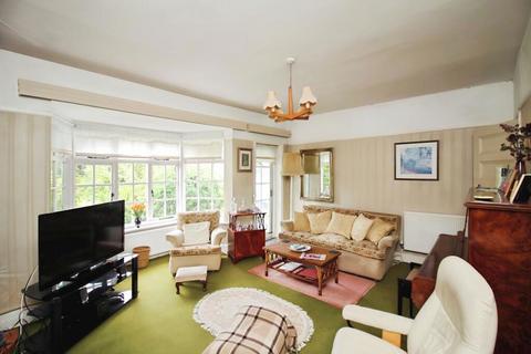undefined, Station Road, Kirby Muxloe, Leicester, Leicestershire, LE9 2EL
