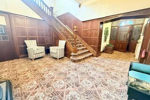 undefined, Bargate, Grimsby, DN34