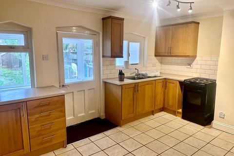 undefined, Tamworth Road, Tamworth, B77