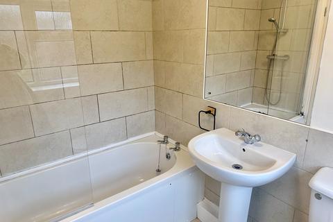 undefined, Tamworth Road, Tamworth, B77