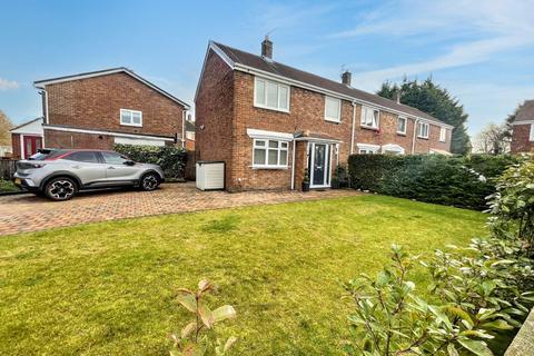 Manet Gardens, Whiteleas, South Shields, Tyne and Wear, NE34 8LT