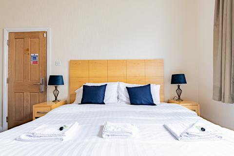 undefined, ENSUITE ROOMS TO RENT - ALL BILLS INCLUDED -  BH2
