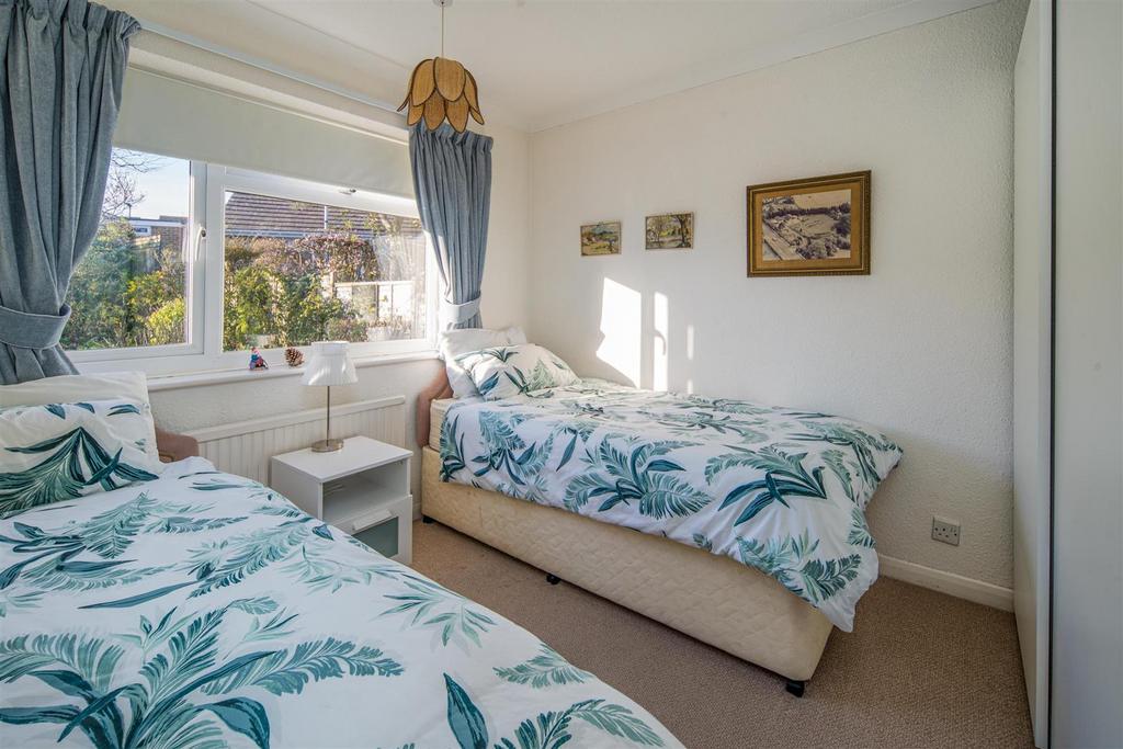 2252-010-websize.jpeg