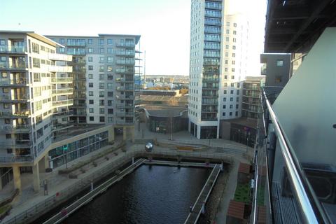 undefined, La Salle, Chadwick Street