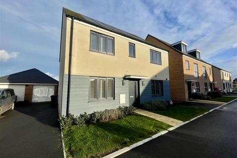 Maitland Place, Bowerhill, SN12