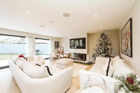 3 bedroom bungalow for sale, Boundary Lane, Hesketh Bank, Preston, Lancashire, PR4