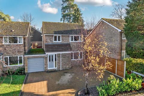 undefined, Inglewood Avenue, Camberley GU15