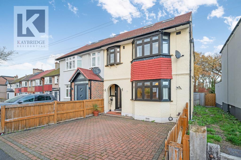 Thurleston Avenue, Morden - SM4 4 BW