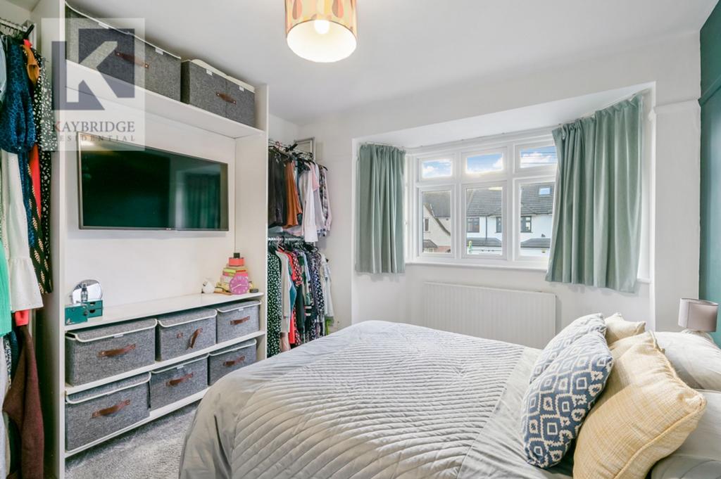 Thurleston Avenue, Morden - SM4 4 BW