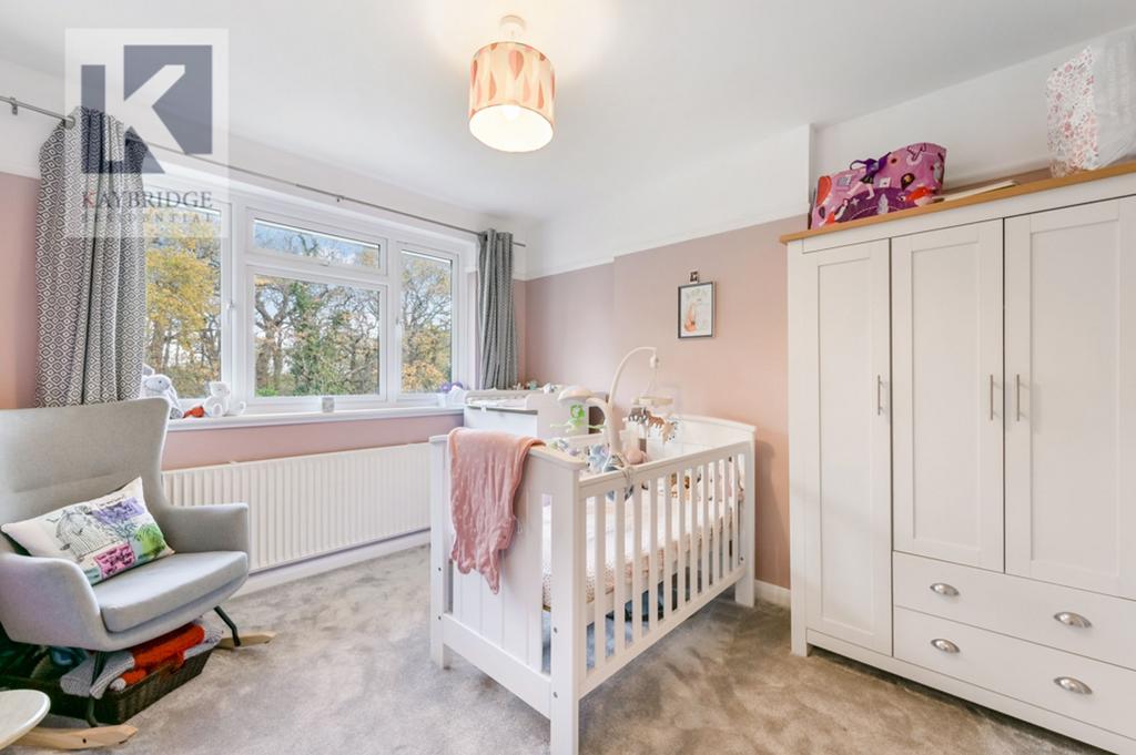 Thurleston Avenue, Morden - SM4 4 BW