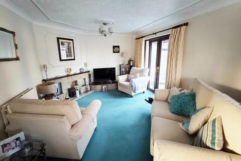 3 bedroom detached house for sale, Harrington Drive, Peterborough PE6