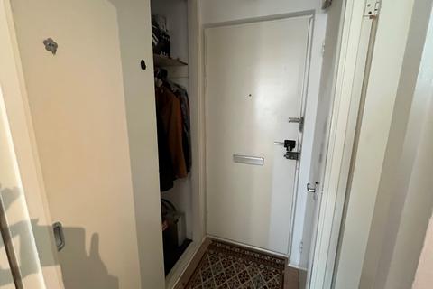 undefined, Whitley Close, Staines-upon-Thames TW19