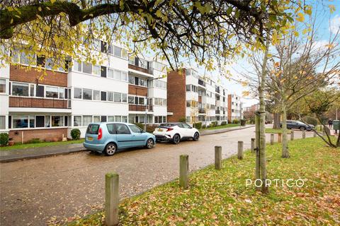 undefined, New Wanstead, London, E11