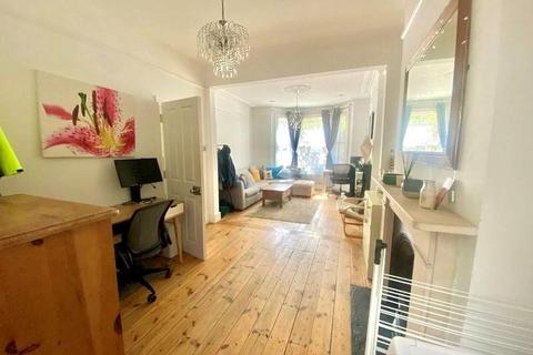 undefined, Claxton Grove, London