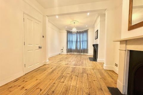 undefined, Claxton Grove, London