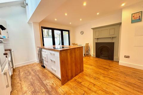 undefined, Claxton Grove, London