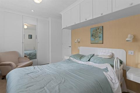 3 bedroom park home for sale, Deanland Wood Park, Golden Cross, Hailsham
