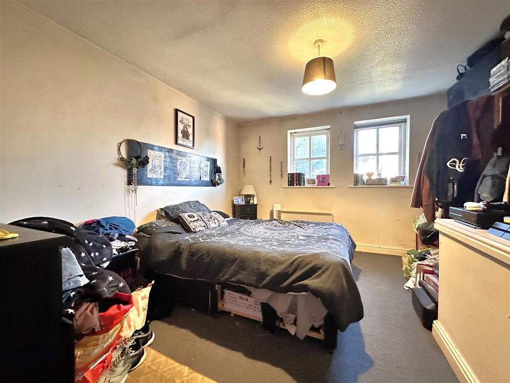 Master Bedroom 108