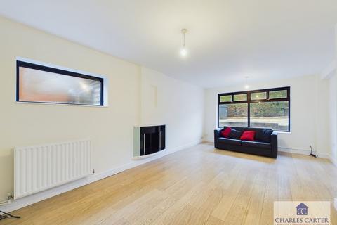 undefined, Greenacres Road, Worcester