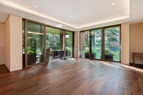 undefined, Caenwood Court, Hampstead Lane, London, N6