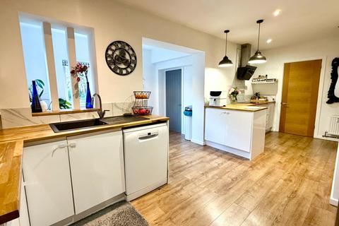 3 bedroom detached bungalow for sale, Hurn Lane, Ringwood, BH24 2AQ