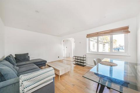 undefined, Waldegrave Road, Teddington TW11