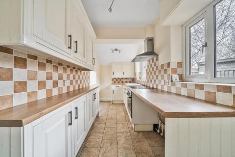 undefined, Southern Road,  Thame,  Oxfordfordshire,  OX9