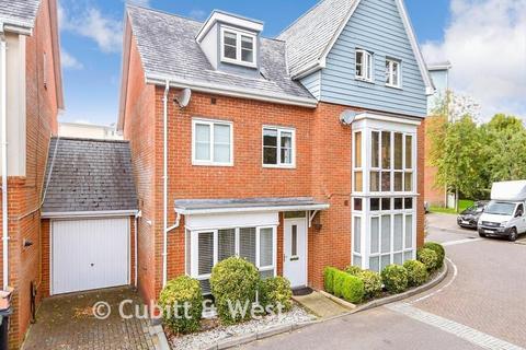 undefined, Goodworth Road Redhill RH1
