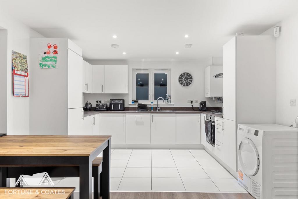 Newland Avenue 7.jpg