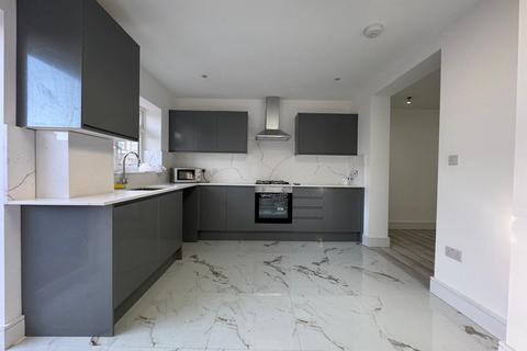 undefined, ROSEDALE ROAD RM9