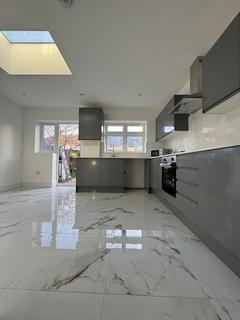 undefined, ROSEDALE ROAD RM9