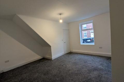 2 bedroom house to rent,  Barwick Street, Easington  SR8