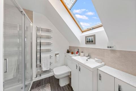 3 bedroom semi-detached house for sale, Fairmont Drive, Great Sankey, WA5