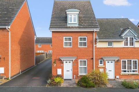 3 bedroom semi-detached house for sale, Fairmont Drive, Great Sankey, WA5